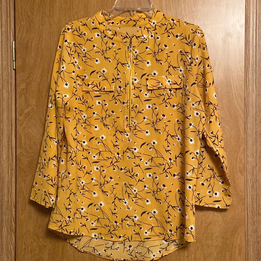 Women’s Lo g Sleeve Top